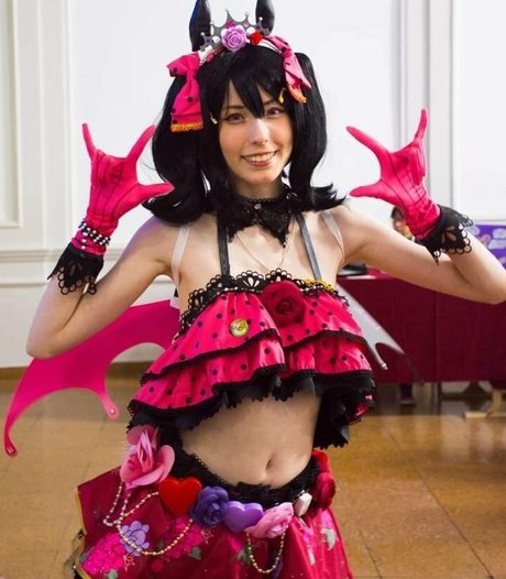 Kiki Glitter Cosplay