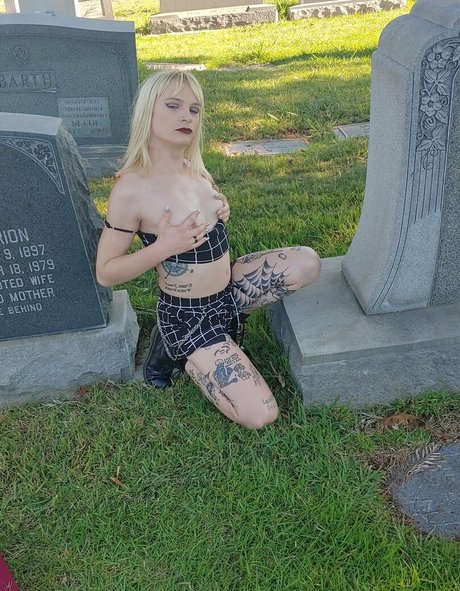 Foto desnuda filtrada de OnlyFans de Tssnowqueen