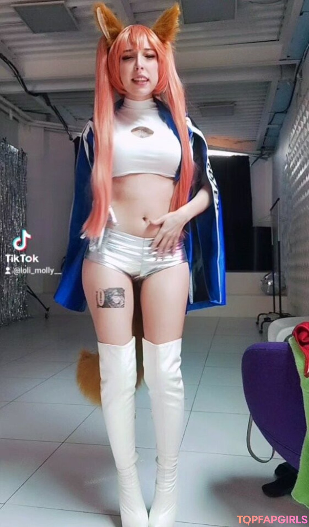 Foto desnuda filtrada de OnlyFans de Loli Molly #132 Foto desnuda filtrada de OnlyFans de Loli Molly #132