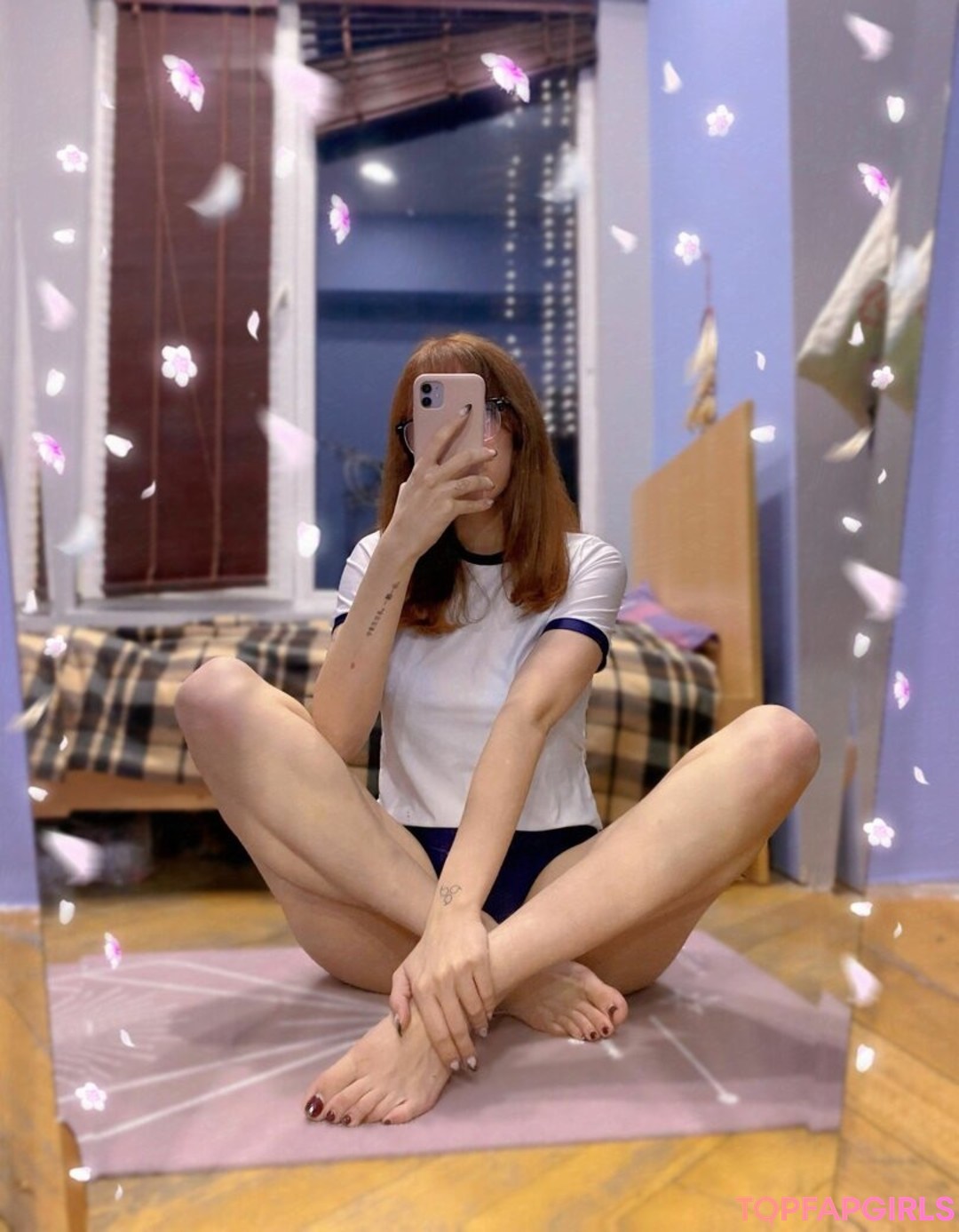 Foto desnuda filtrada de OnlyFans de Loli Molly #283 Foto desnuda filtrada de OnlyFans de Loli Molly #283