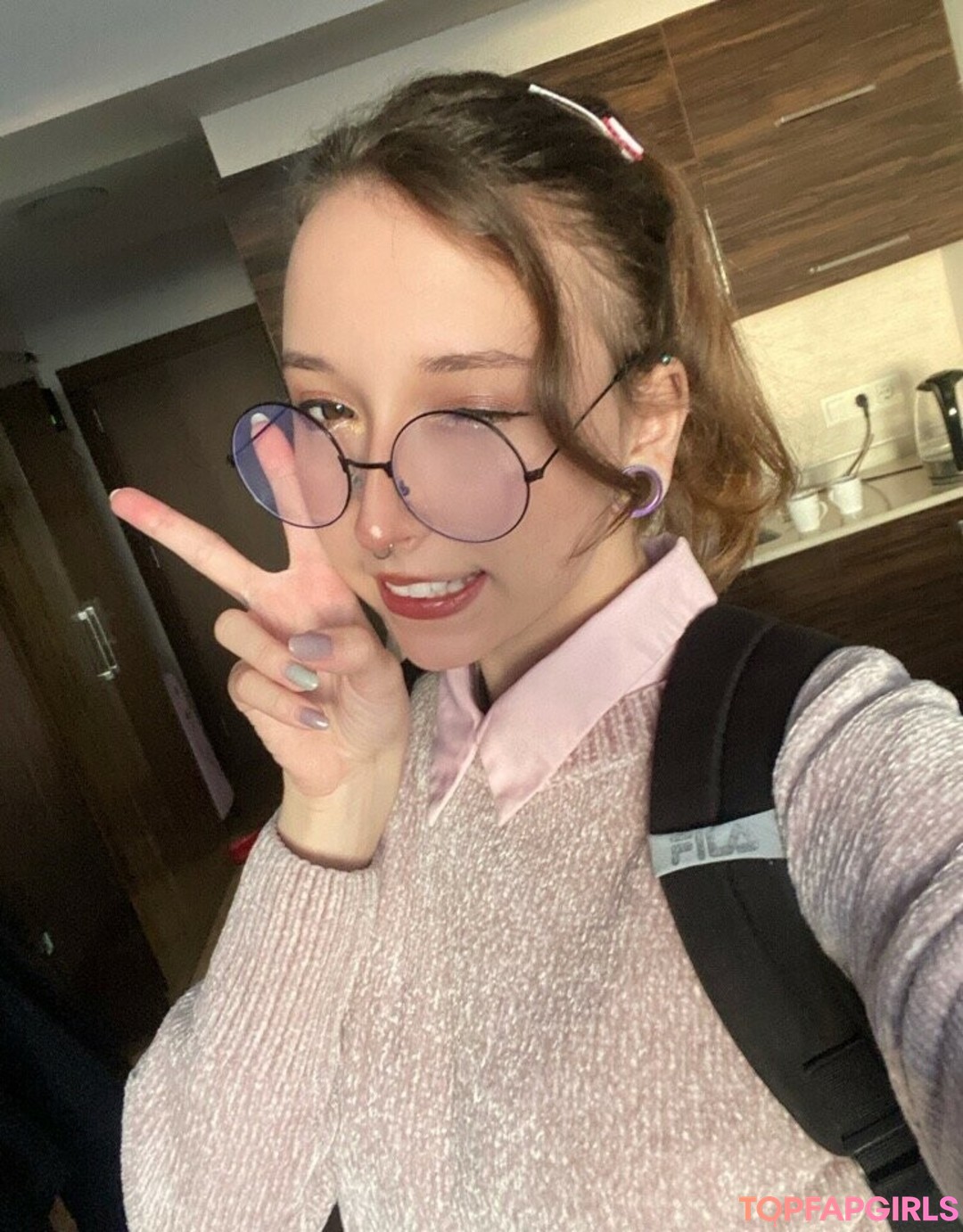 Foto desnuda filtrada de OnlyFans de Loli Molly #320 Foto desnuda filtrada de OnlyFans de Loli Molly #320