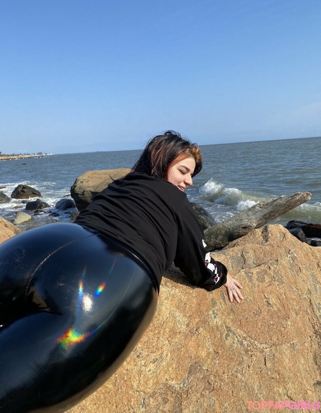 Foto desnuda filtrada de OnlyFans de Kallielonewolf17 #57 Foto desnuda filtrada de OnlyFans de Kallielonewolf17 #57