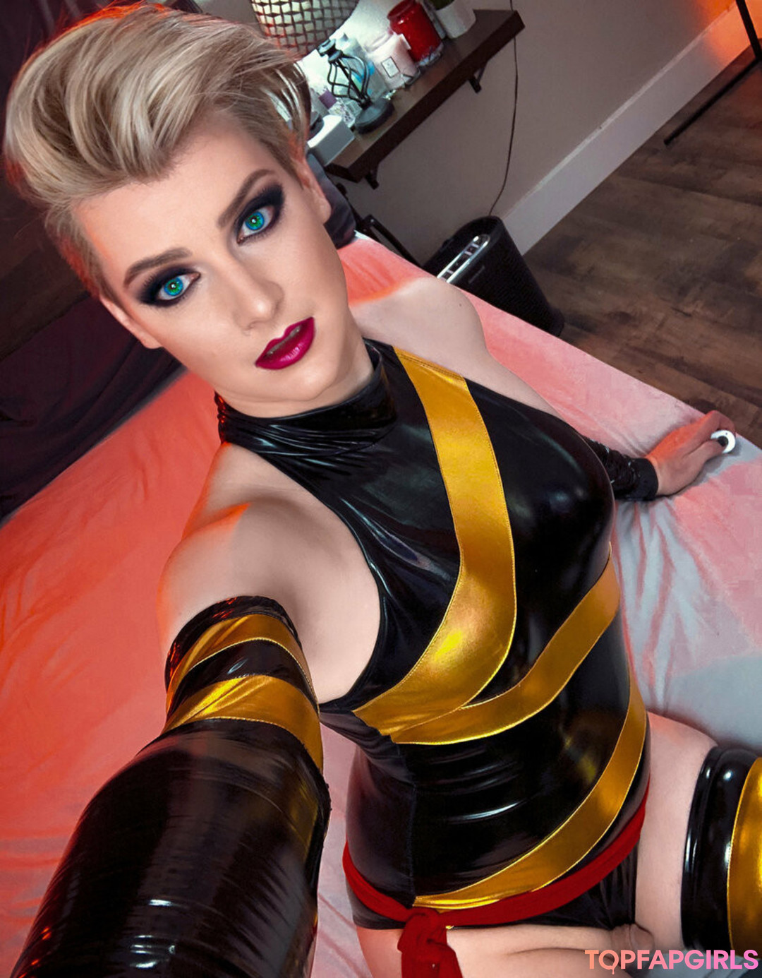 Foto desnuda filtrada de OnlyFans de Alsoashley #155 Foto desnuda filtrada de OnlyFans de Alsoashley #155
