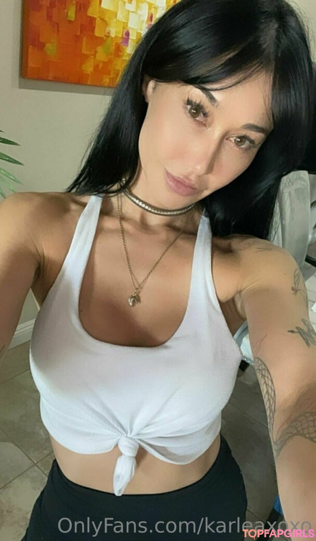 Foto desnuda filtrada de OnlyFans de Karleaxoxo #109 Foto desnuda filtrada de OnlyFans de Karleaxoxo #109