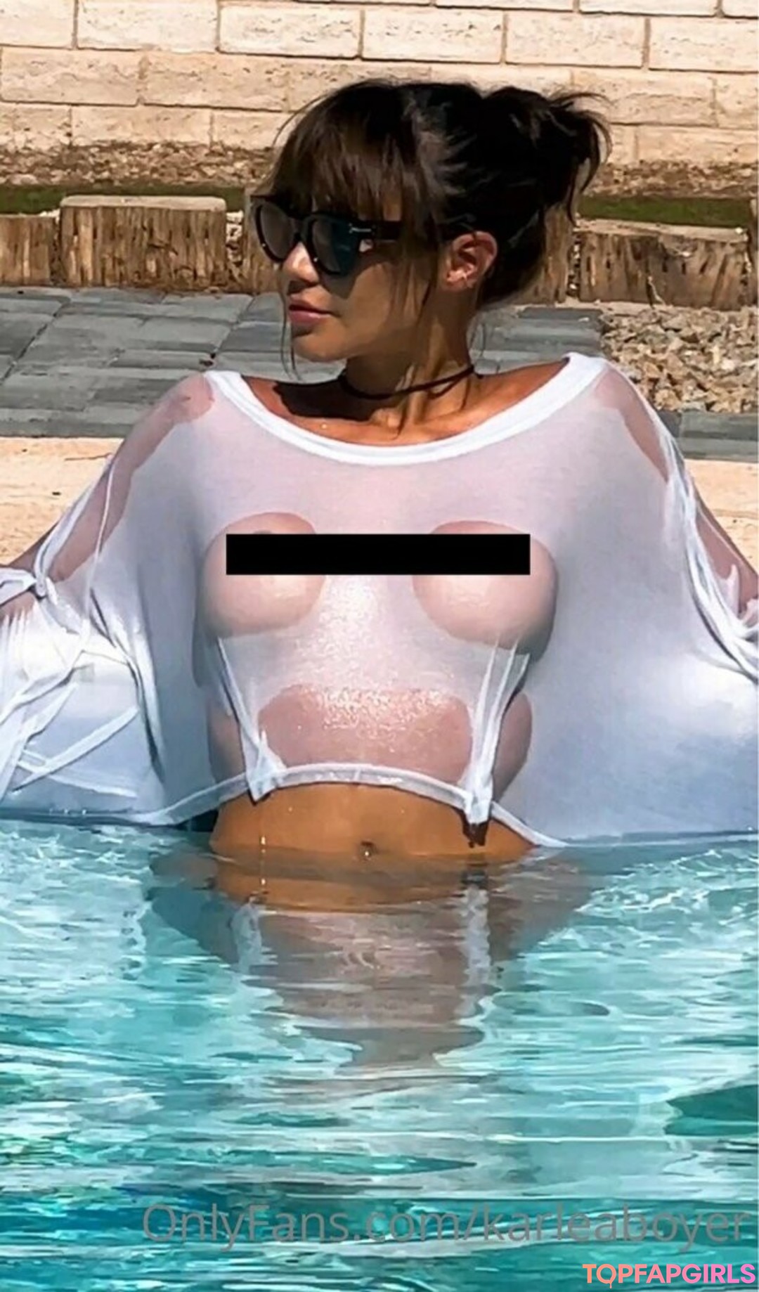 Foto desnuda filtrada de OnlyFans de Karleaxoxo #9 Foto desnuda filtrada de OnlyFans de Karleaxoxo #9