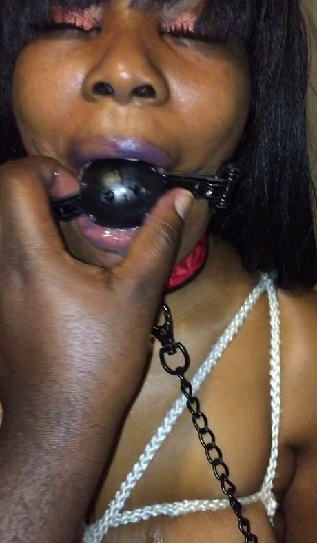 Foto desnuda filtrada de OnlyFans de Semajmedia