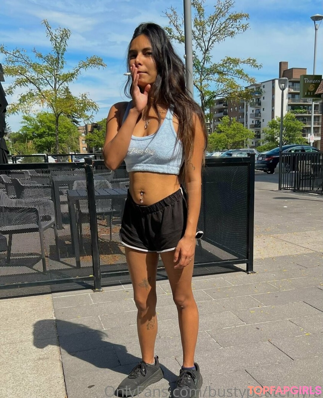 Foto desnuda filtrada de OnlyFans de Bustypetitemyra #15 Foto desnuda filtrada de OnlyFans de Bustypetitemyra #15