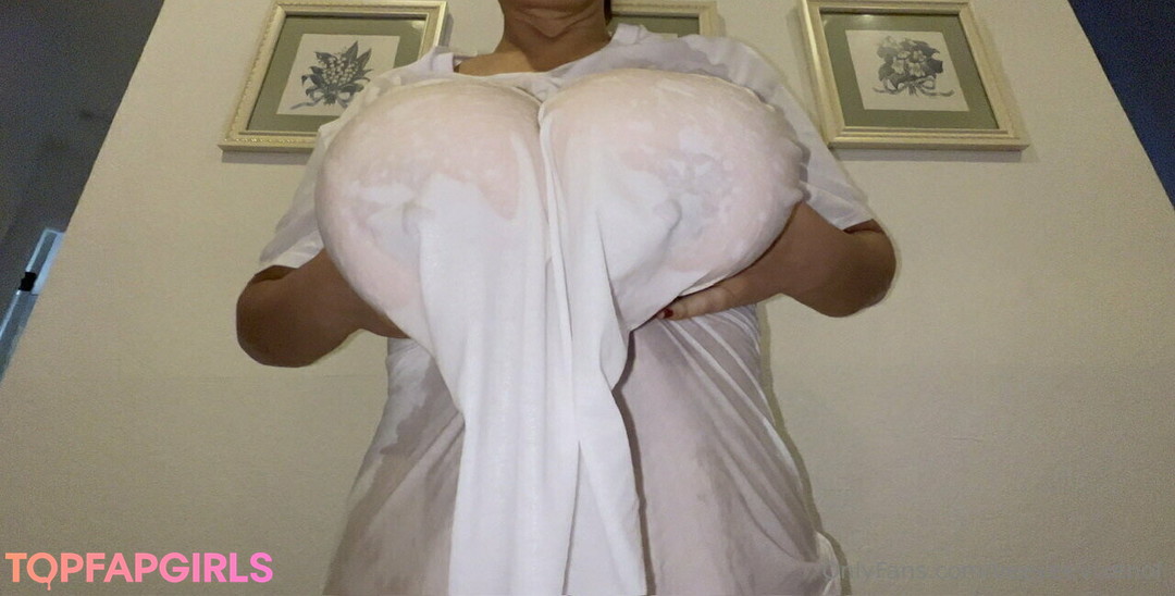 Foto desnuda filtrada de OnlyFans de Veeveevixenof #165 Foto desnuda filtrada de OnlyFans de Veeveevixenof #165