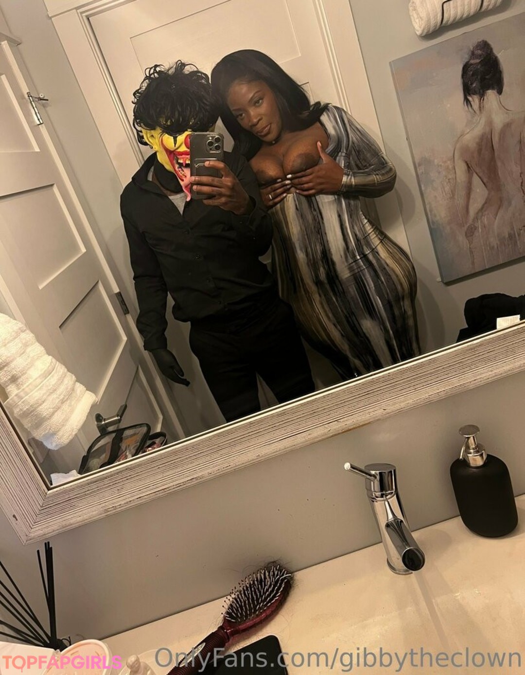 Foto desnuda filtrada de OnlyFans de Gibbytheclown #130 Foto desnuda filtrada de OnlyFans de Gibbytheclown #130