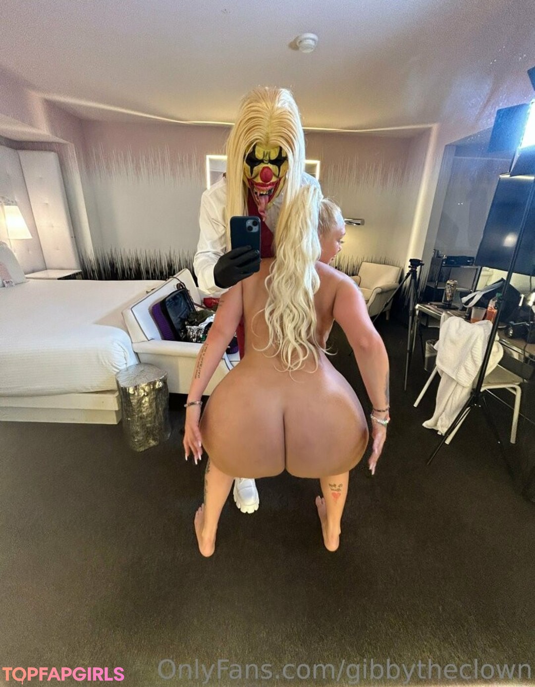 Foto desnuda filtrada de OnlyFans de Gibbytheclown #178 Foto desnuda filtrada de OnlyFans de Gibbytheclown #178