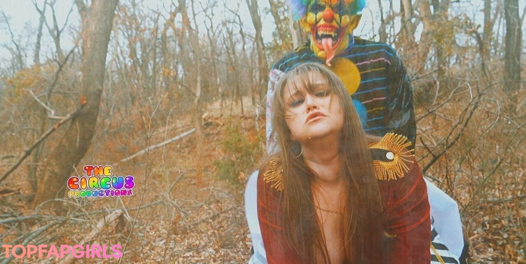 Foto desnuda filtrada de OnlyFans de Gibbytheclown #82 Foto desnuda filtrada de OnlyFans de Gibbytheclown #82