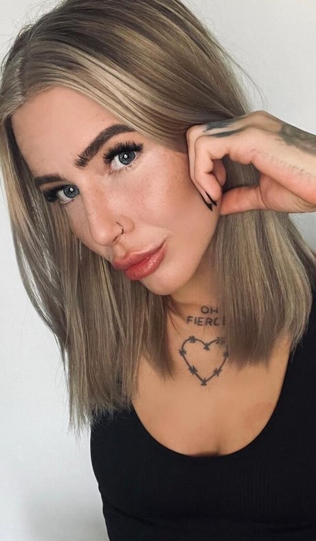 Foto desnuda filtrada de OnlyFans de Julietscha