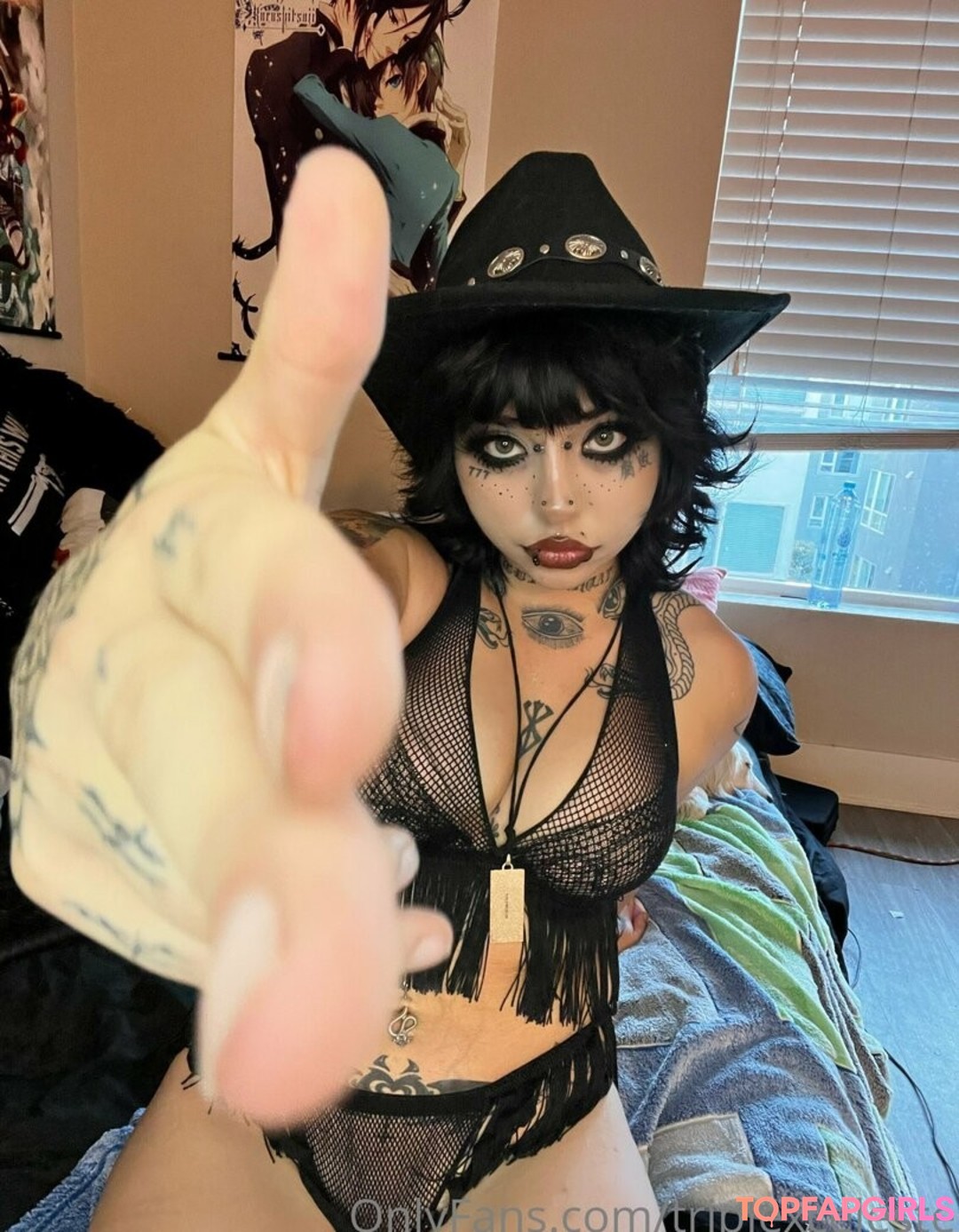 Foto desnuda filtrada de OnlyFans de Triplexceleste #55 Foto desnuda filtrada de OnlyFans de Triplexceleste #55