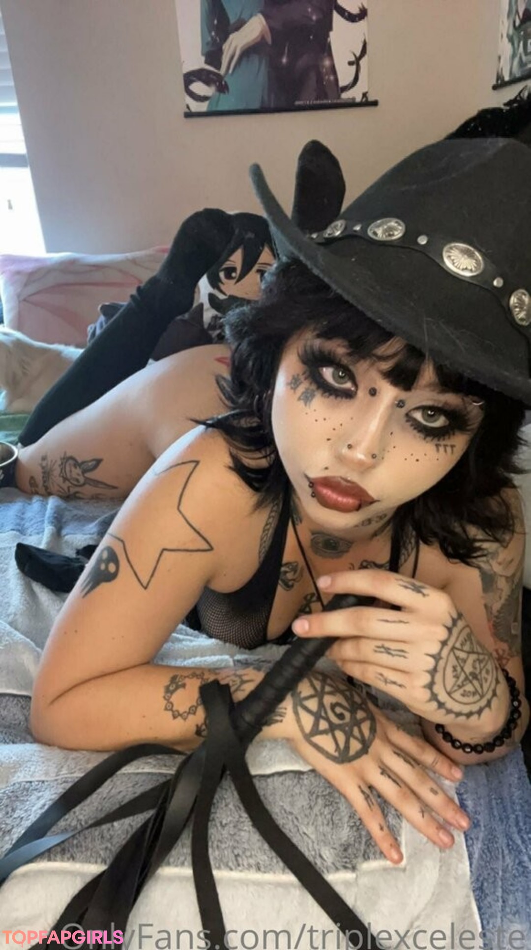Foto desnuda filtrada de OnlyFans de Triplexceleste #91 Foto desnuda filtrada de OnlyFans de Triplexceleste #91
