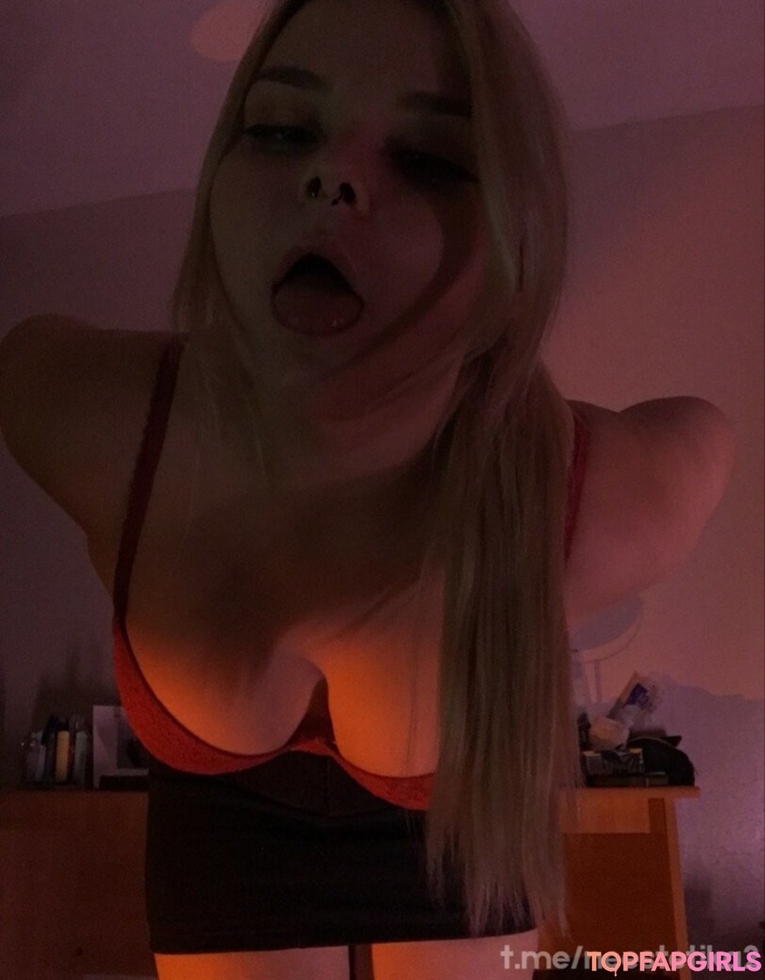 Foto desnuda filtrada de OnlyFans de Lenny Bright #18 Foto desnuda filtrada de OnlyFans de Lenny Bright #18