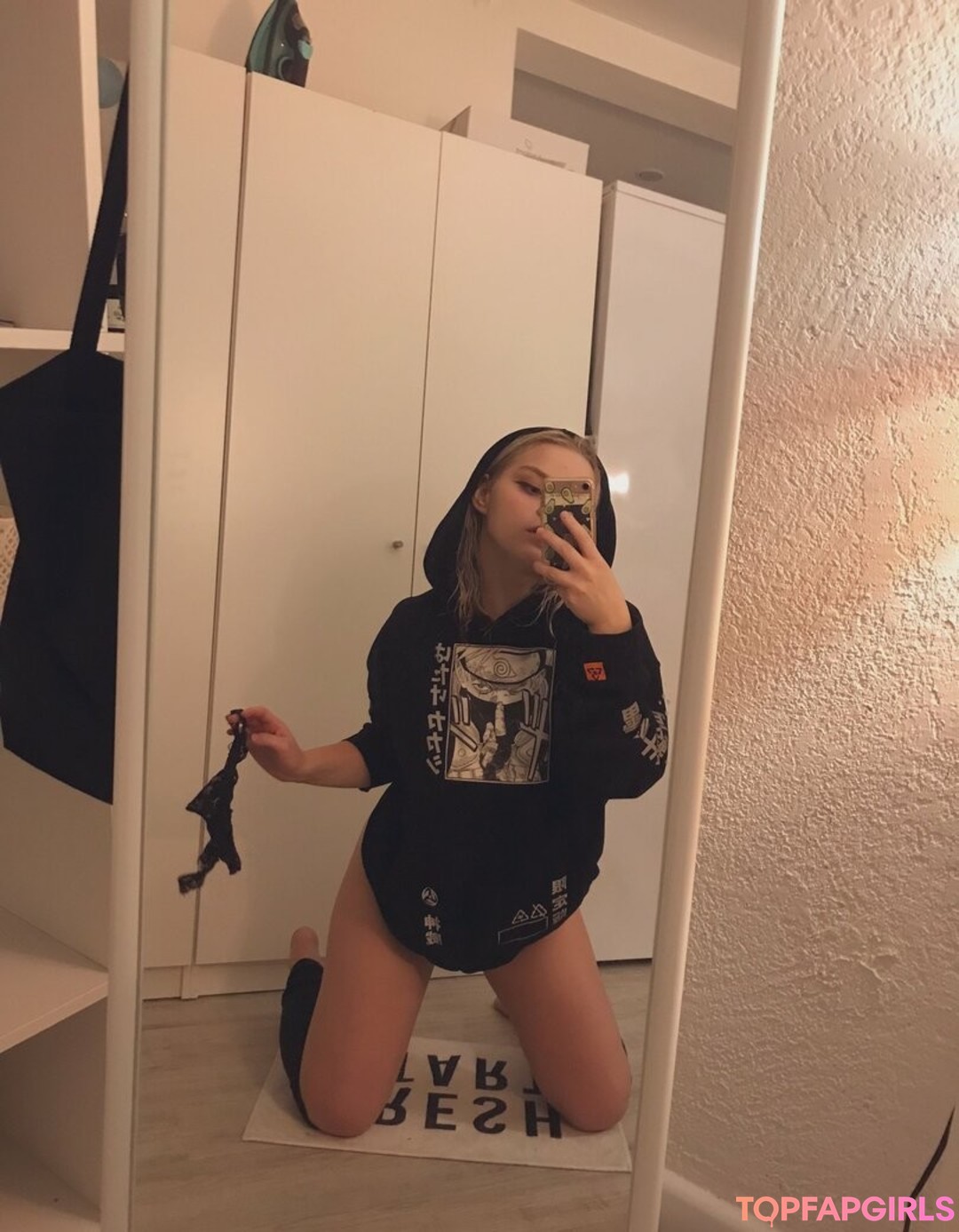 Foto desnuda filtrada de OnlyFans de Lenny Bright #52 Foto desnuda filtrada de OnlyFans de Lenny Bright #52