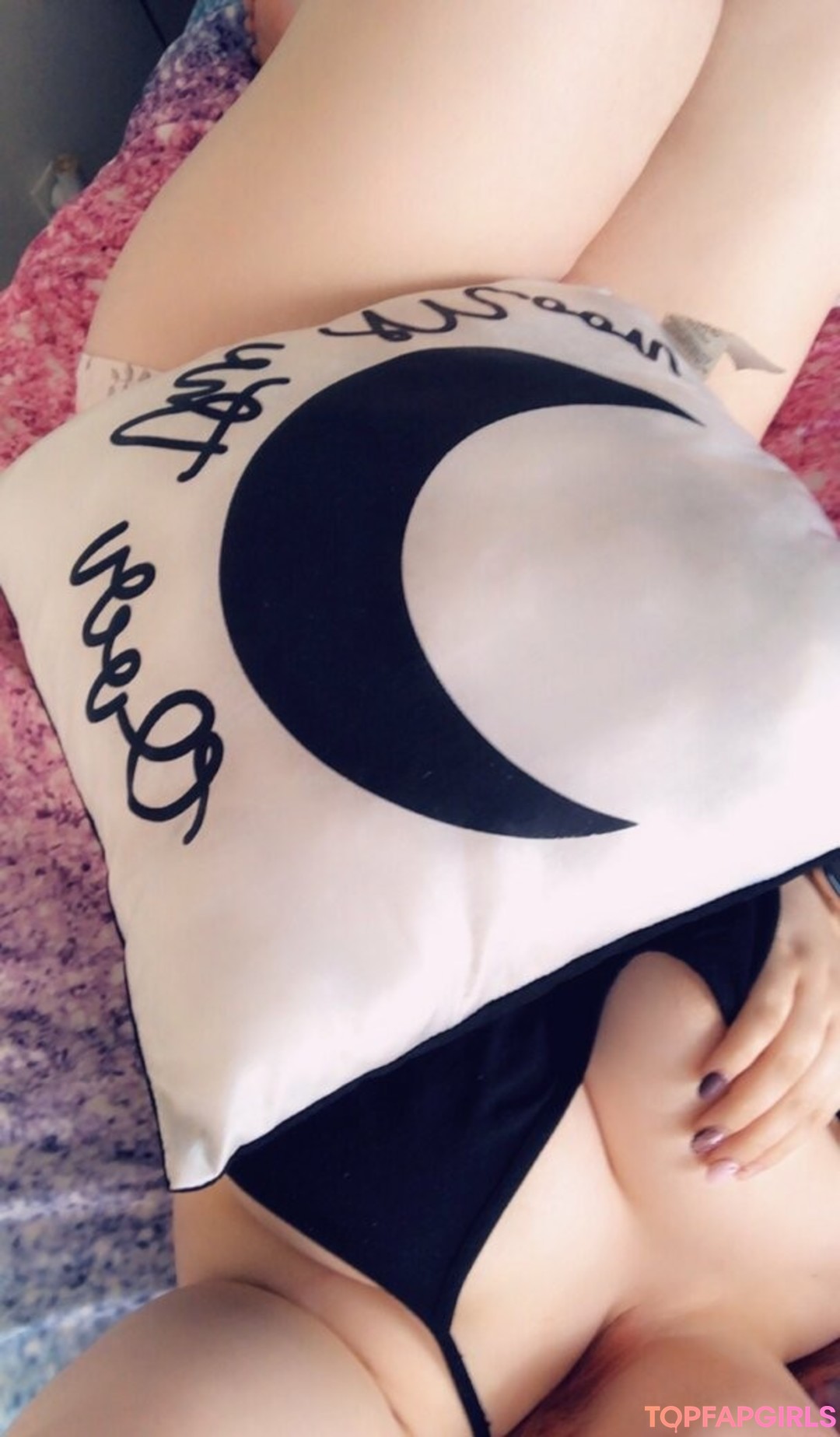 Foto desnuda filtrada de OnlyFans de Princessrene004 #9 Foto desnuda filtrada de OnlyFans de Princessrene004 #9