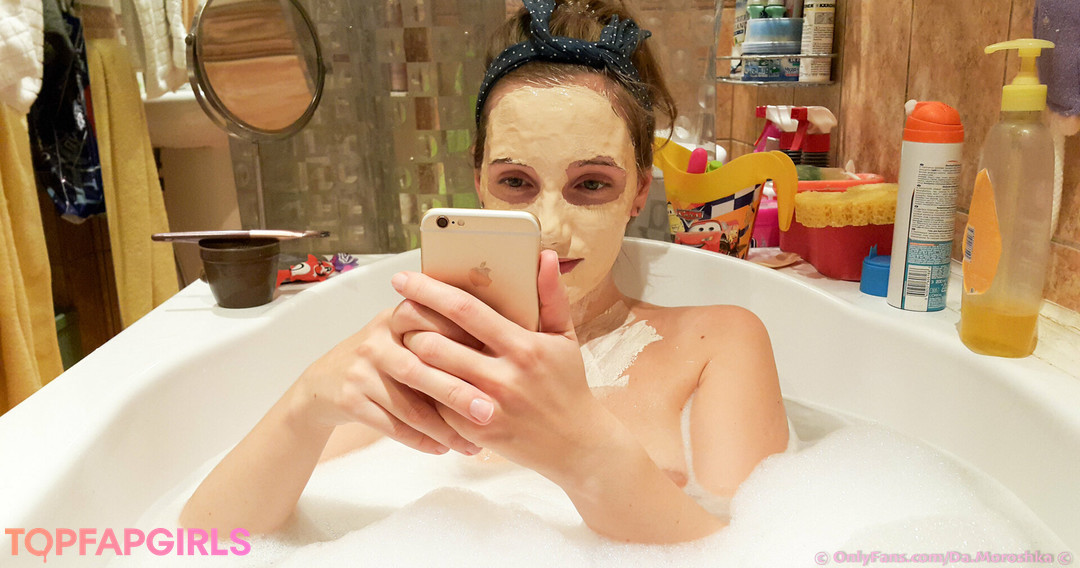 Foto desnuda filtrada de OnlyFans de Da Moroshka #205 Foto desnuda filtrada de OnlyFans de Da Moroshka #205