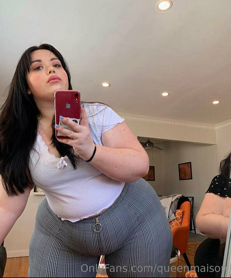Foto desnuda filtrada de OnlyFans de Queenmaison