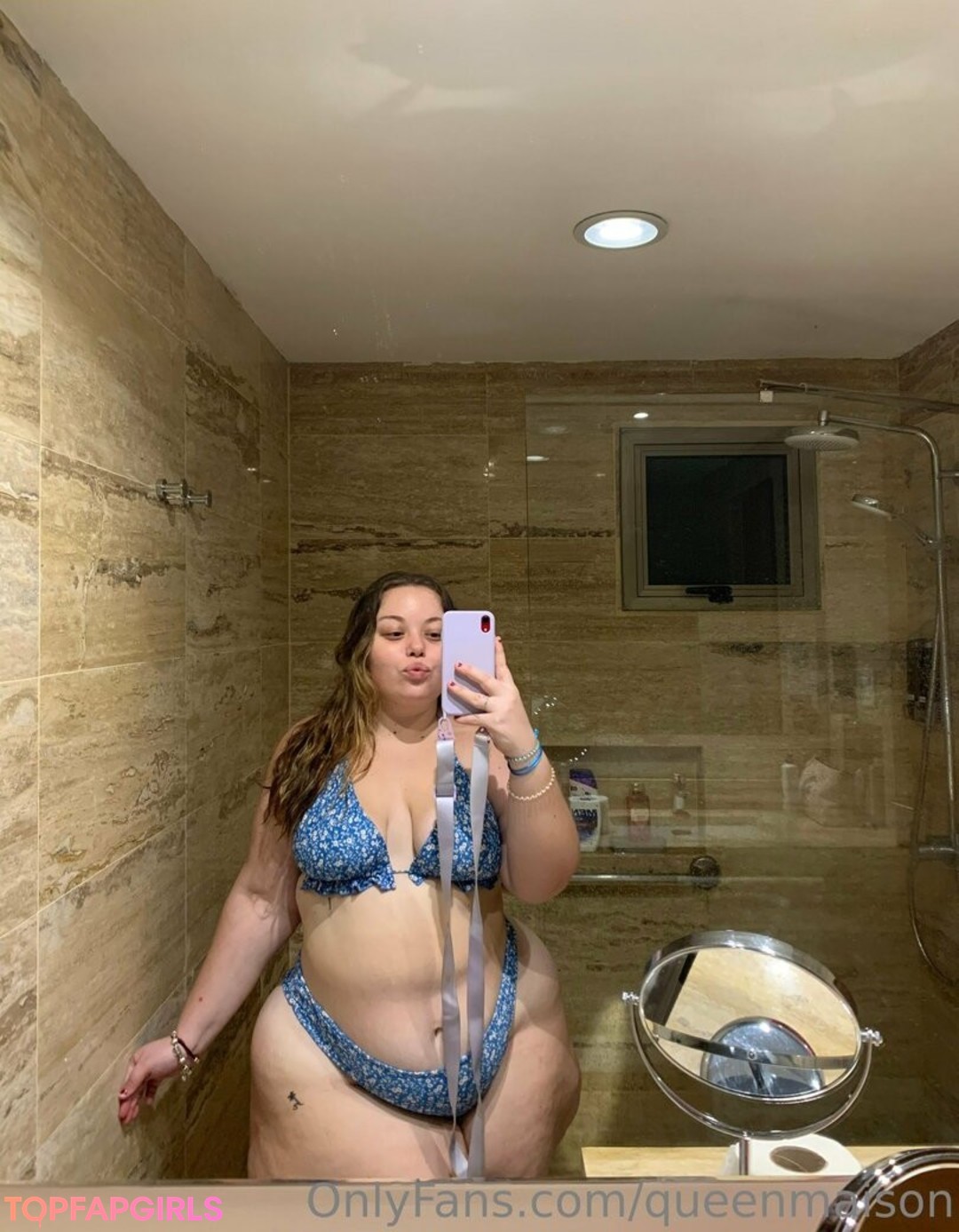 Foto desnuda filtrada de OnlyFans de Queenmaison #30 Foto desnuda filtrada de OnlyFans de Queenmaison #30