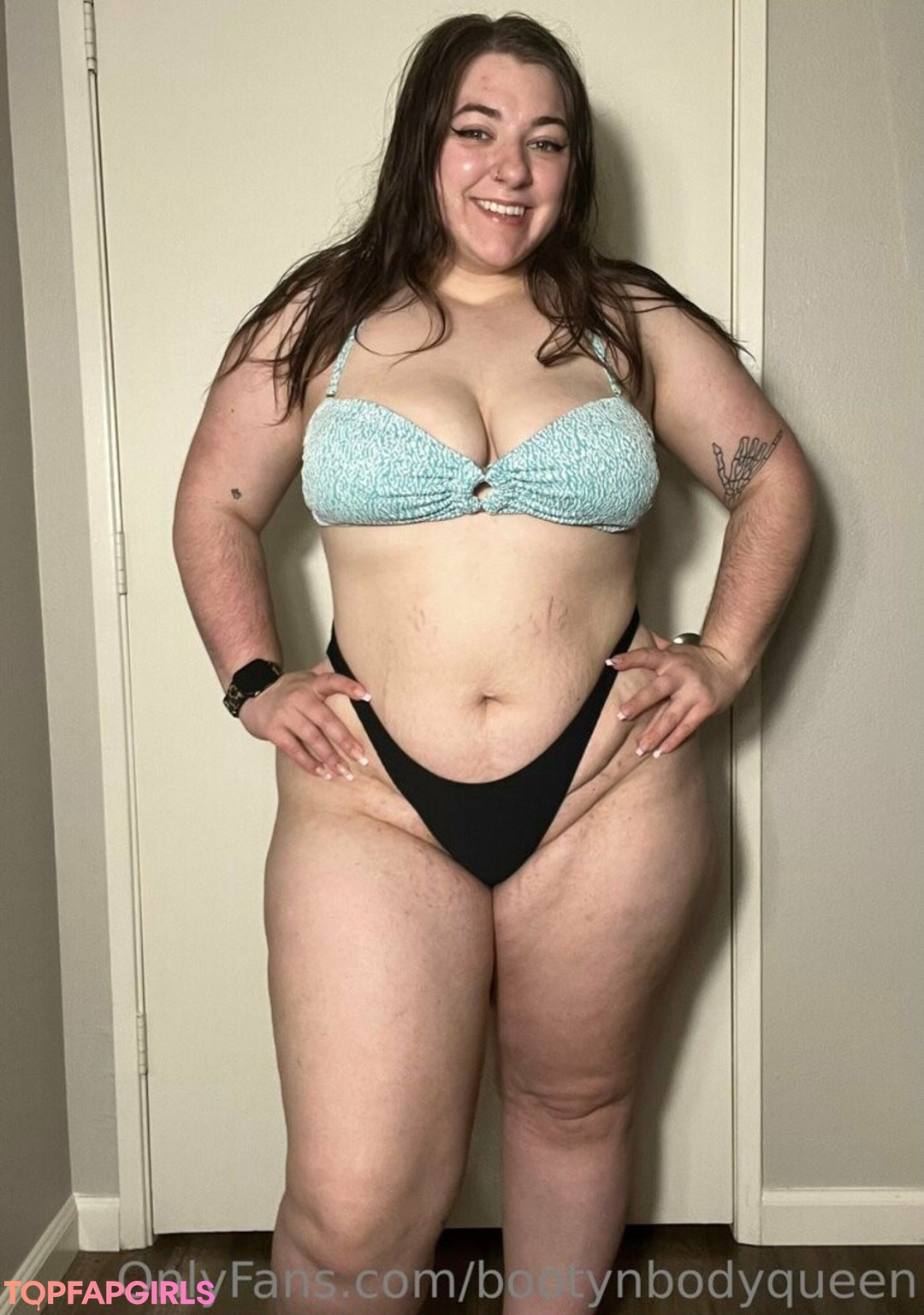 Foto desnuda filtrada de OnlyFans de Bootynbodyqueen #87 Foto desnuda filtrada de OnlyFans de Bootynbodyqueen #87