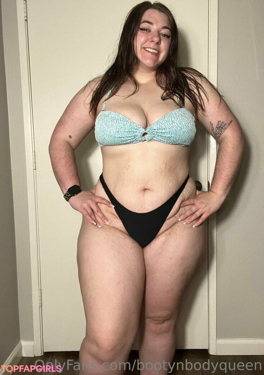 Foto desnuda filtrada de OnlyFans de Bootynbodyqueen #88 Foto desnuda filtrada de OnlyFans de Bootynbodyqueen #88