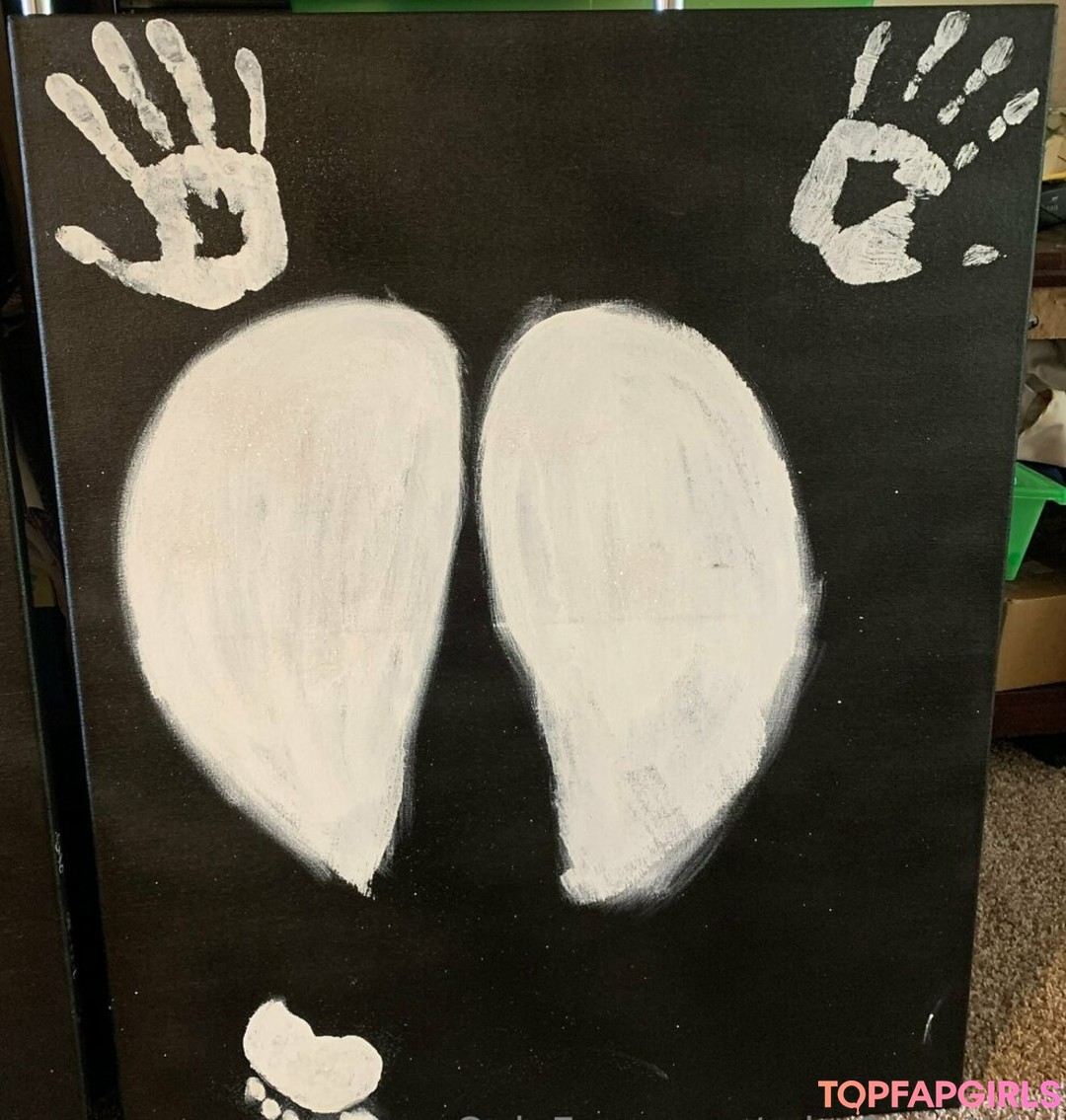 Foto desnuda filtrada de OnlyFans de Miss2hot4him #10 Foto desnuda filtrada de OnlyFans de Miss2hot4him #10