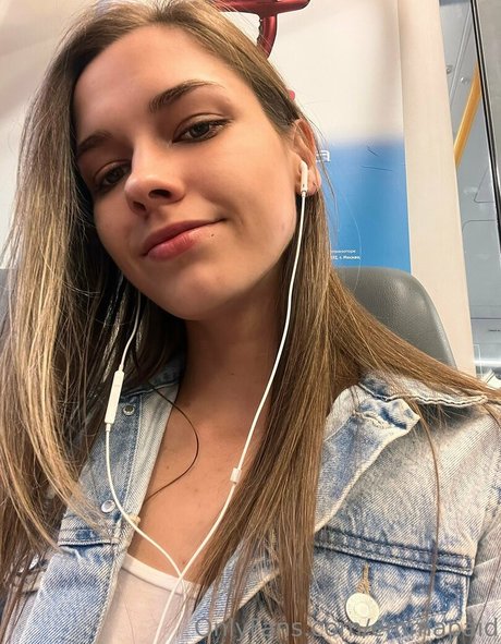 Foto desnuda filtrada de OnlyFans de Emmapaid
