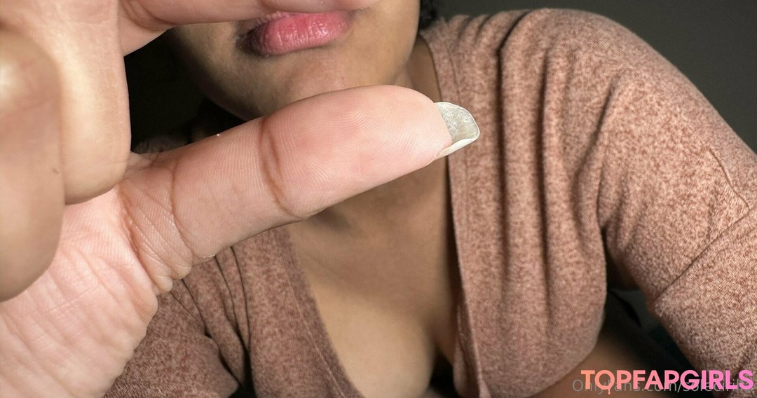 Foto desnuda filtrada de OnlyFans de Solecirilla #146 Foto desnuda filtrada de OnlyFans de Solecirilla #146