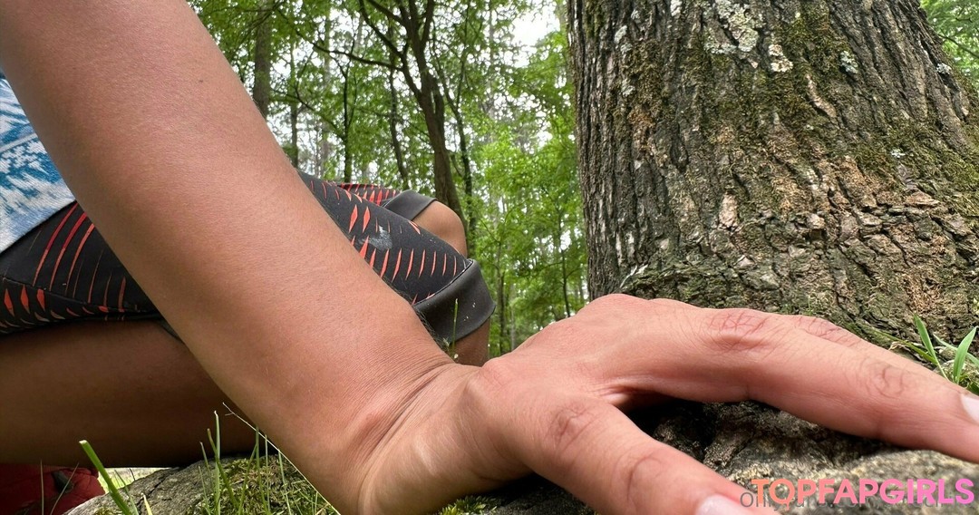 Foto desnuda filtrada de OnlyFans de Solecirilla #202 Foto desnuda filtrada de OnlyFans de Solecirilla #202