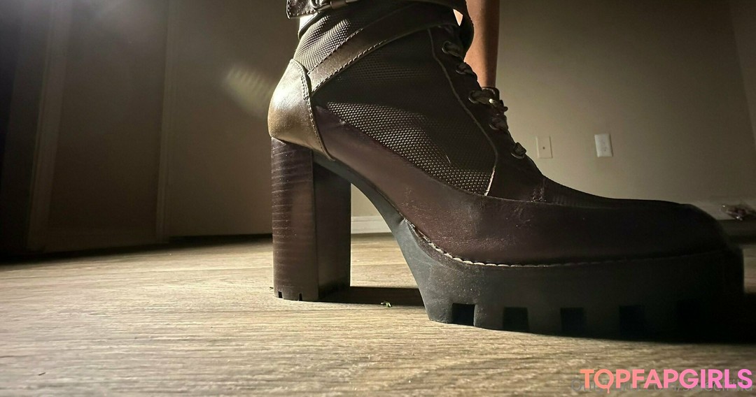 Foto desnuda filtrada de OnlyFans de Solecirilla #231 Foto desnuda filtrada de OnlyFans de Solecirilla #231