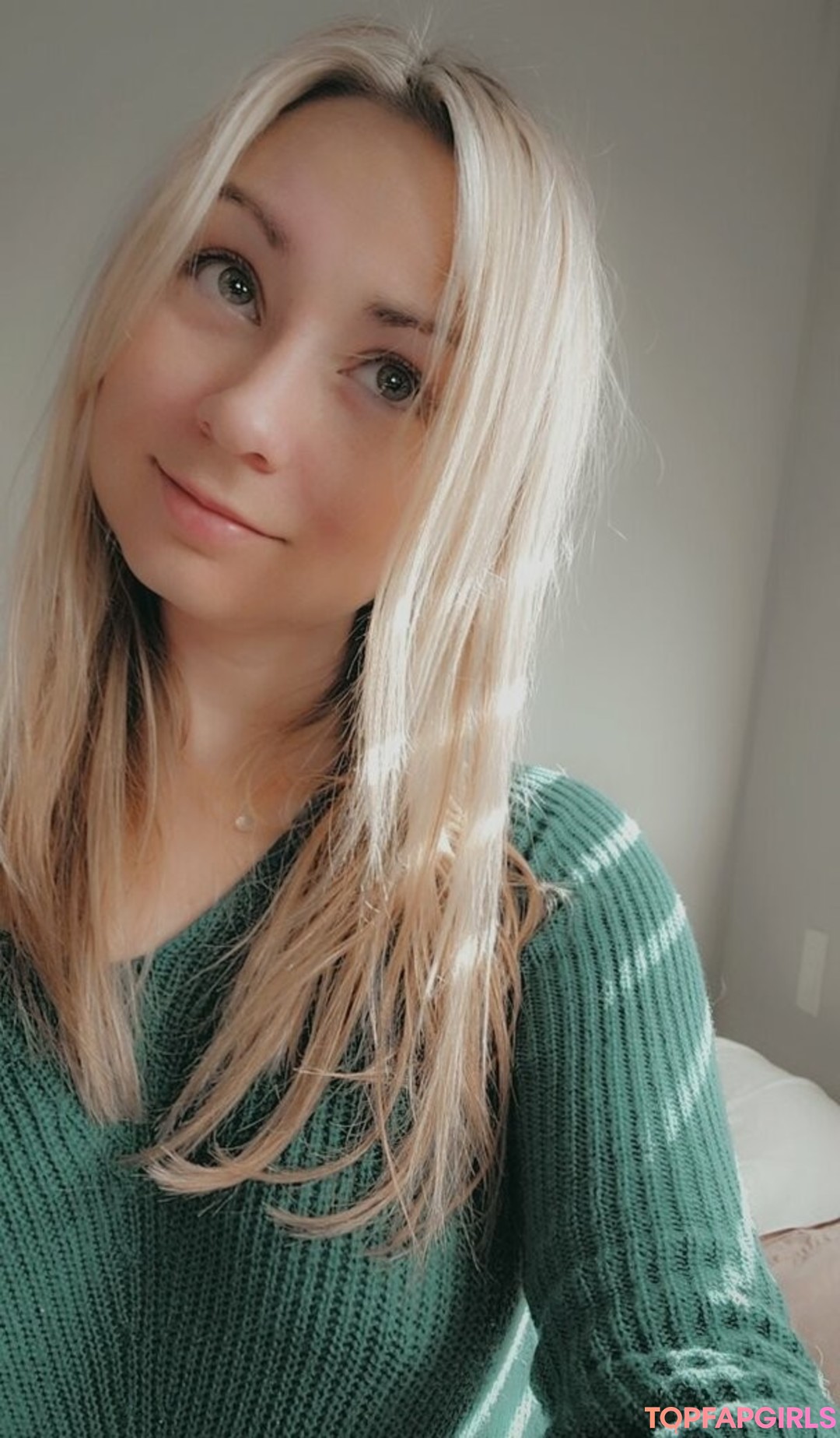 Foto desnuda filtrada de OnlyFans de Bellaandersin #15 Foto desnuda filtrada de OnlyFans de Bellaandersin #15