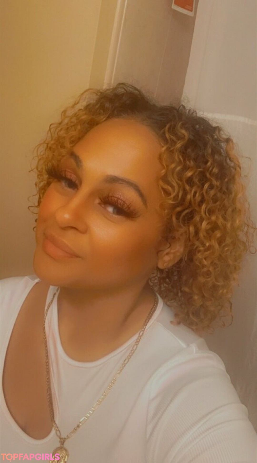 Foto desnuda filtrada de OnlyFans de Lolabooty111122 #90 Foto desnuda filtrada de OnlyFans de Lolabooty111122 #90