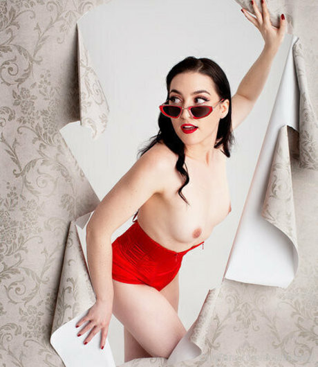 Foto desnuda filtrada de OnlyFans de Dominofaye
