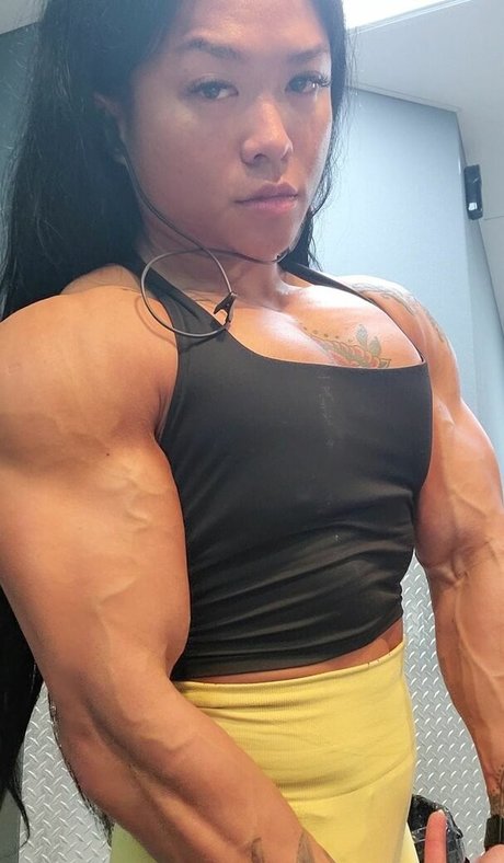 Foto desnuda filtrada de OnlyFans de Marilyn Yee Tong