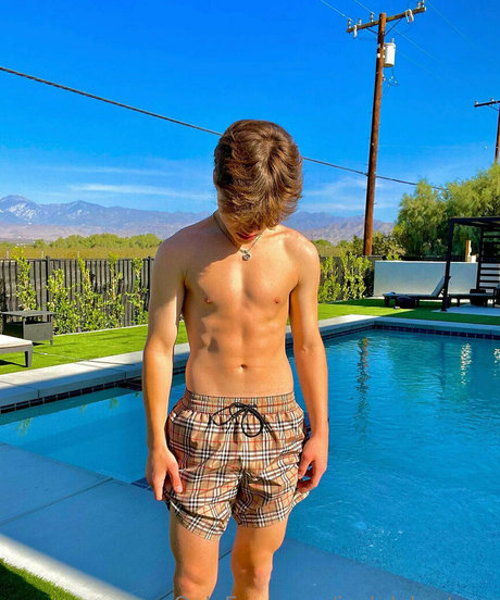 Foto desnuda filtrada de OnlyFans de Jackdohertyyy