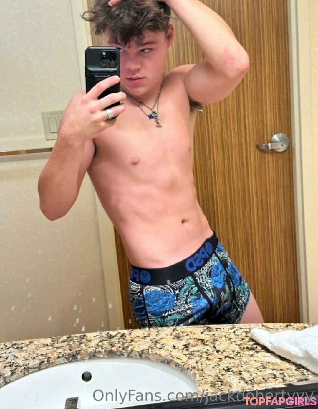 Foto desnuda filtrada de OnlyFans de Jackdohertyyy #26 Foto desnuda filtrada de OnlyFans de Jackdohertyyy #26