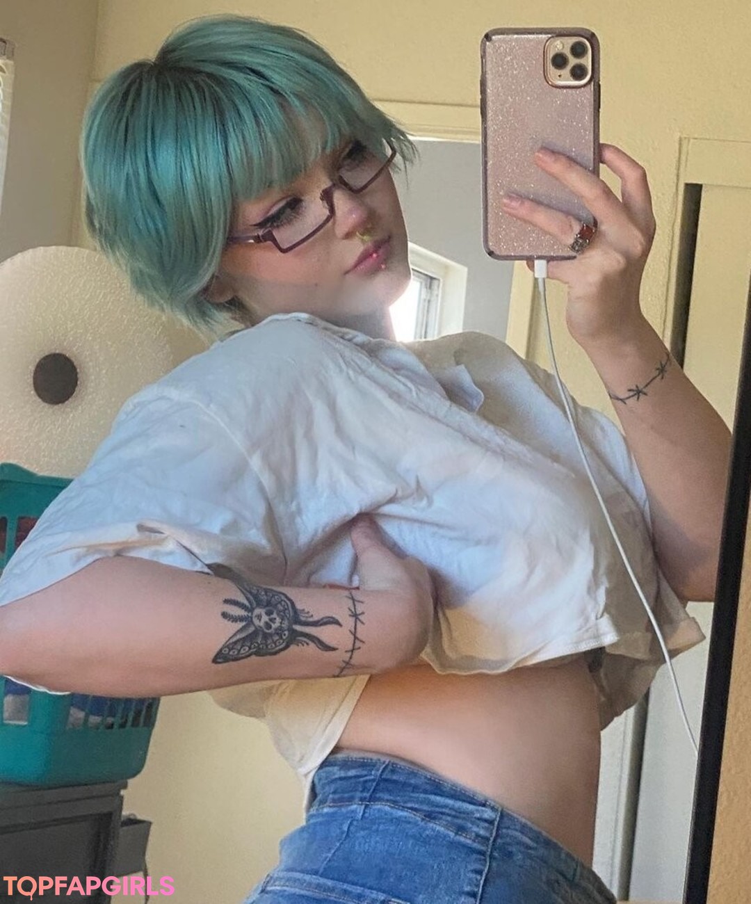Foto desnuda filtrada de OnlyFans de Succubussushi #50 Foto desnuda filtrada de OnlyFans de Succubussushi #50