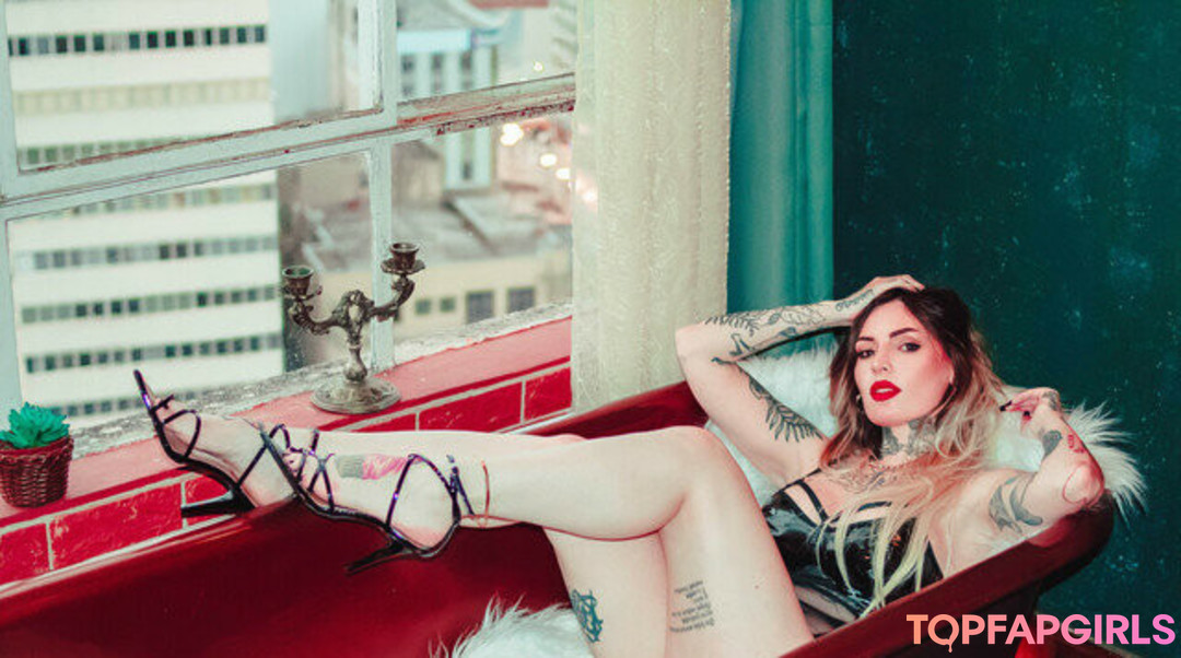 Foto desnuda filtrada de OnlyFans de Doce Suicide #124 Foto desnuda filtrada de OnlyFans de Doce Suicide #124