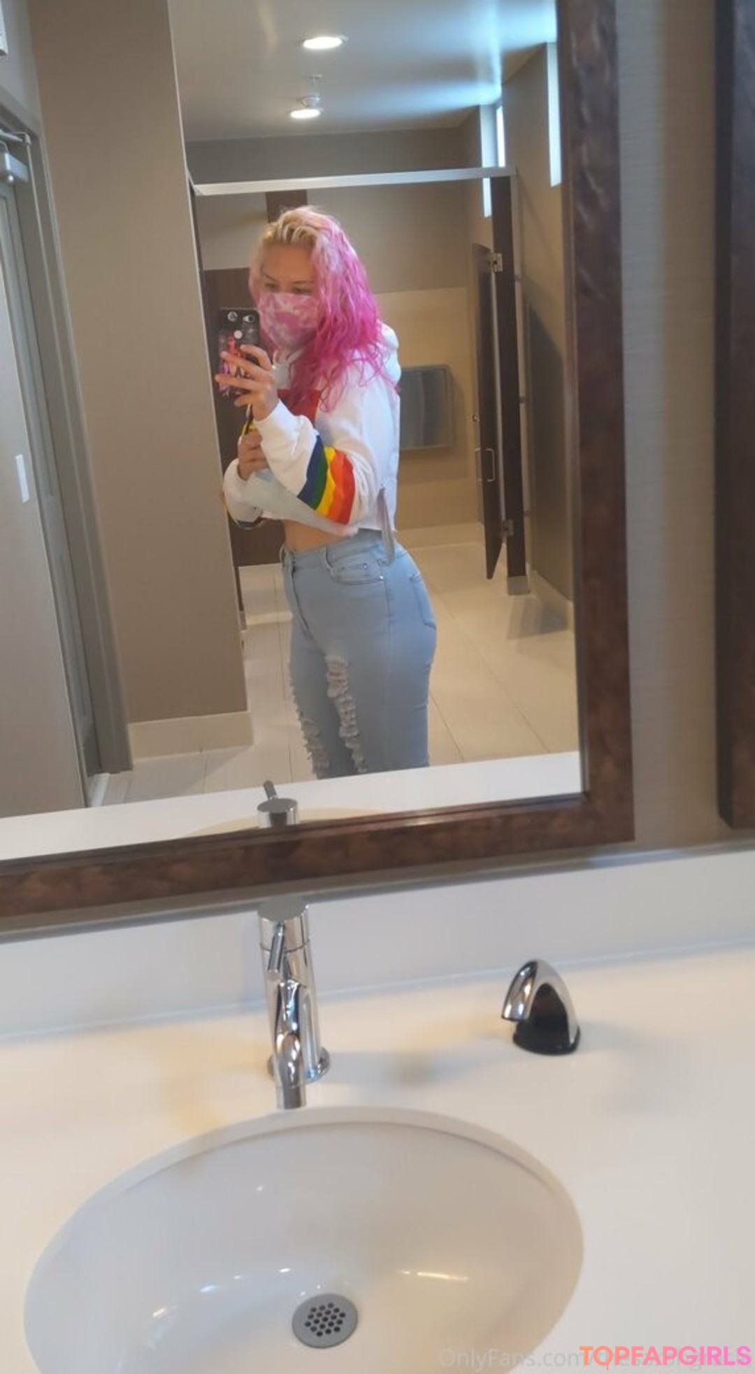 Foto desnuda filtrada de OnlyFans de The Sarah Gracie #66 Foto desnuda filtrada de OnlyFans de The Sarah Gracie #66