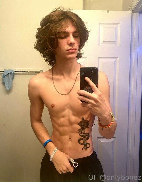 Foto desnuda filtrada de OnlyFans de Onlybonez