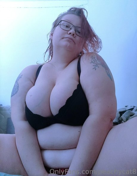 Peachycat8