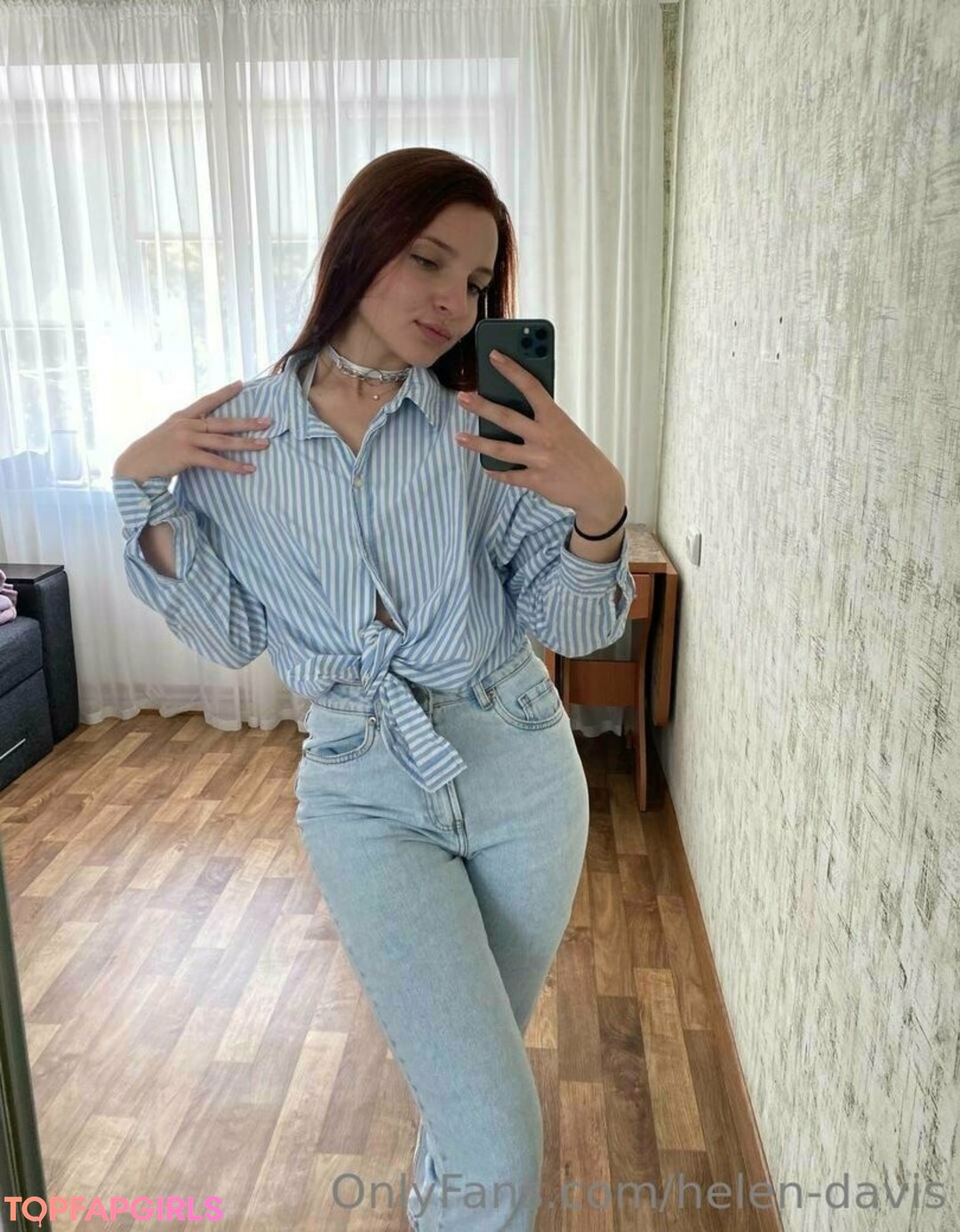 Foto desnuda filtrada de OnlyFans de Helen Davis #71 Foto desnuda filtrada de OnlyFans de Helen Davis #71