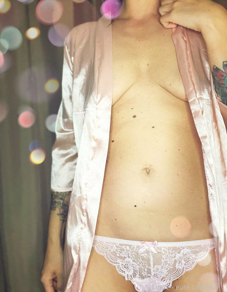 Foto desnuda filtrada de OnlyFans de Ladylisa33