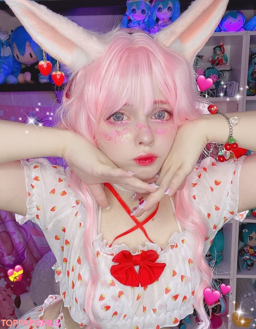 Foto desnuda filtrada de OnlyFans de Saya Scarlet #179 Foto desnuda filtrada de OnlyFans de Saya Scarlet #179