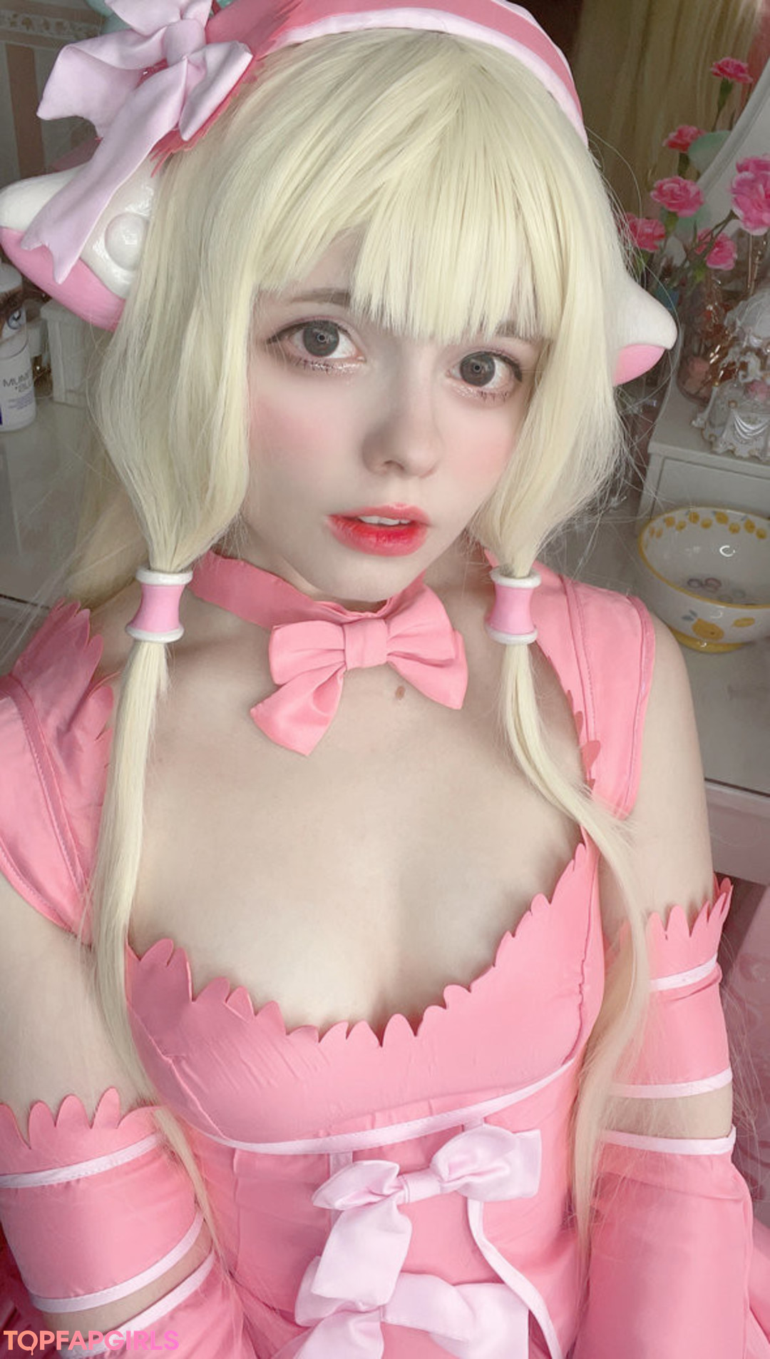 Foto desnuda filtrada de OnlyFans de Saya Scarlet #191 Foto desnuda filtrada de OnlyFans de Saya Scarlet #191