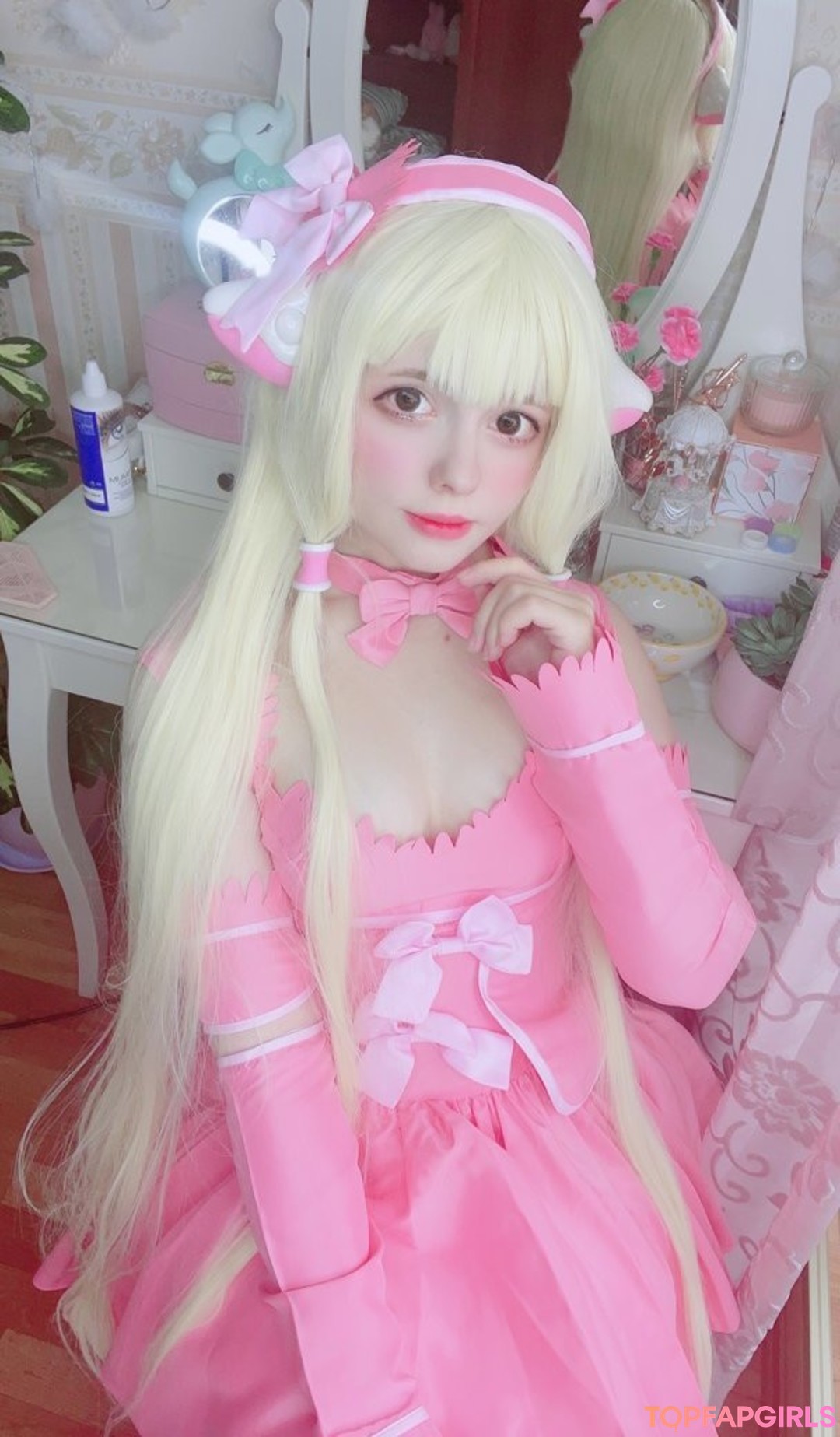 Foto desnuda filtrada de OnlyFans de Saya Scarlet #192 Foto desnuda filtrada de OnlyFans de Saya Scarlet #192