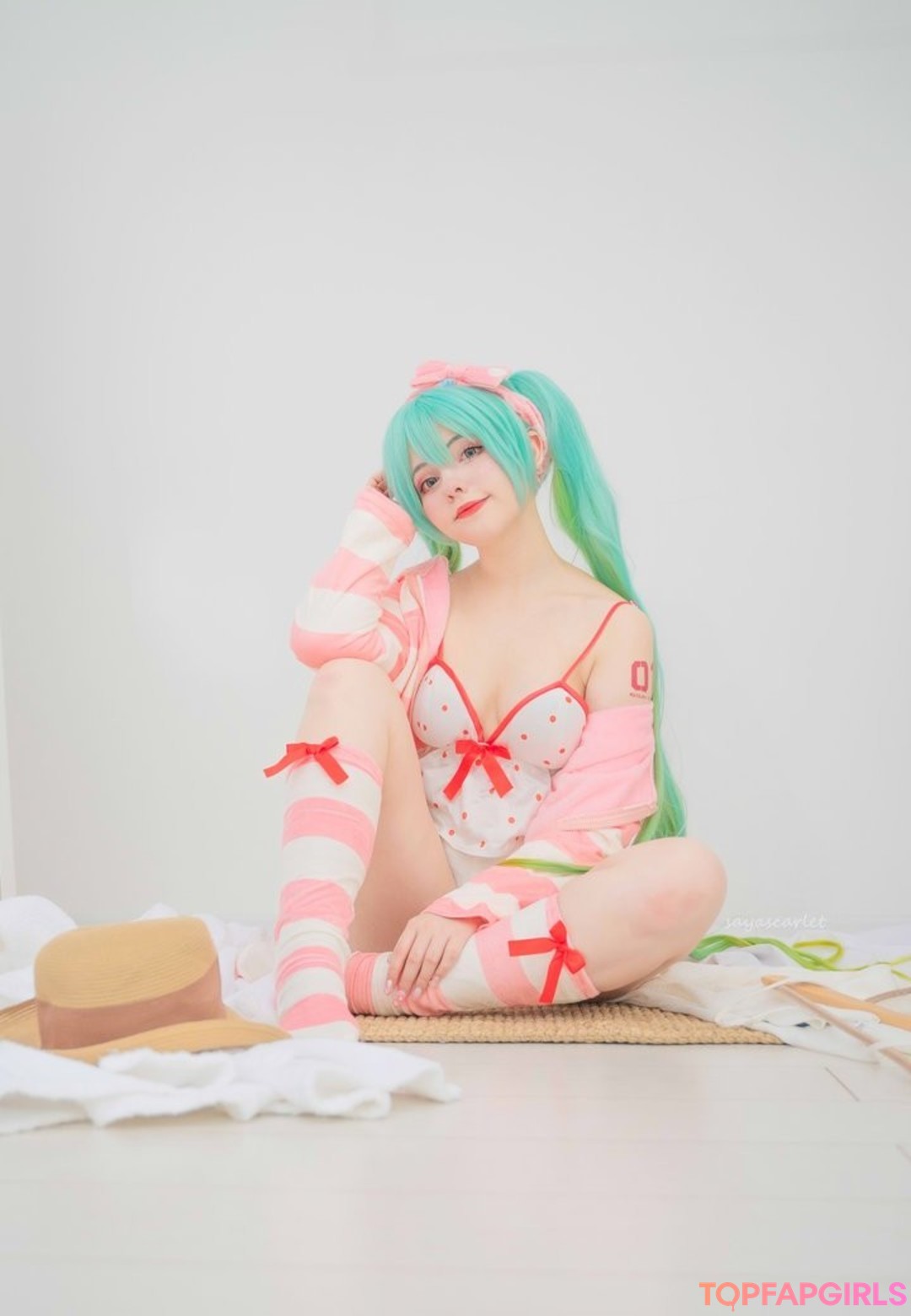 Foto desnuda filtrada de OnlyFans de Saya Scarlet #218 Foto desnuda filtrada de OnlyFans de Saya Scarlet #218