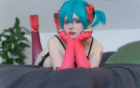 Saya Scarlet