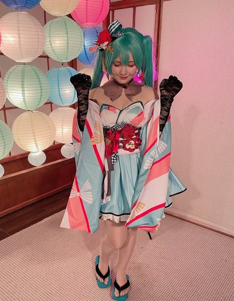 Saya Scarlet